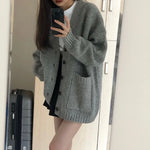 Gilet Tricoté Femme – Confort et Style Automne-Hiver 2025