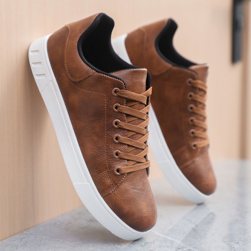 Men's Casual Sneakers Round Toe Breathable Shoes